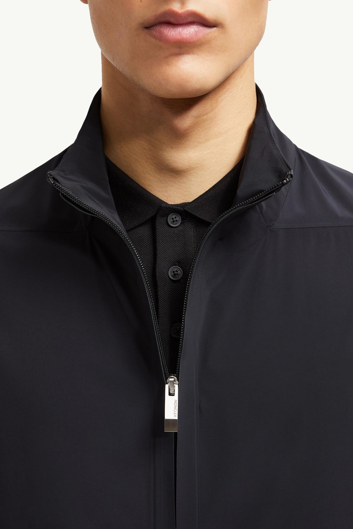Frene Windbreaker