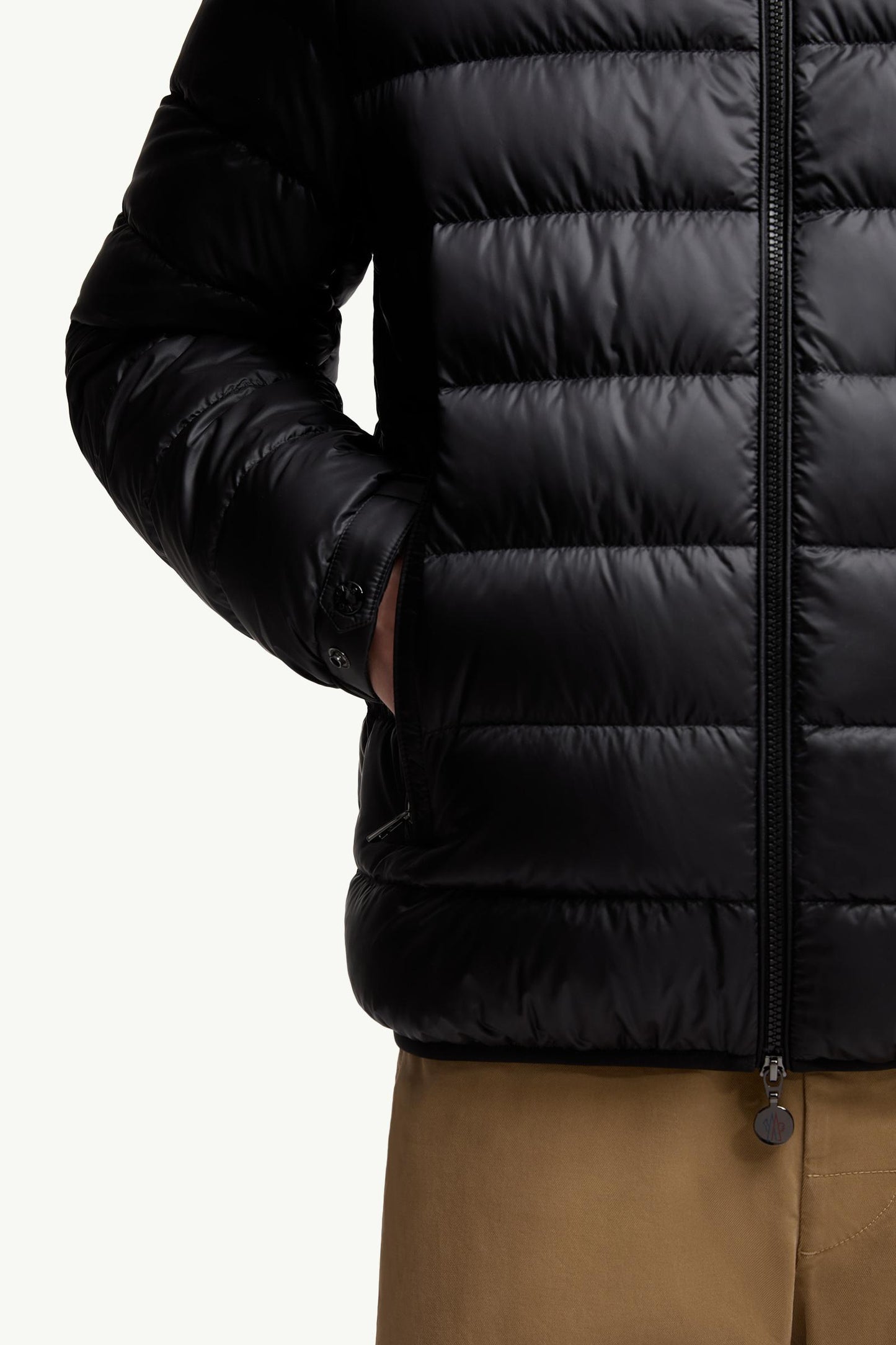 Najan Hooded Short Down Jacket
